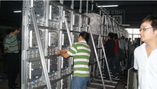 u(chung)߽~ҕI(y)¸߶<br>u(chung)ȫN۴e